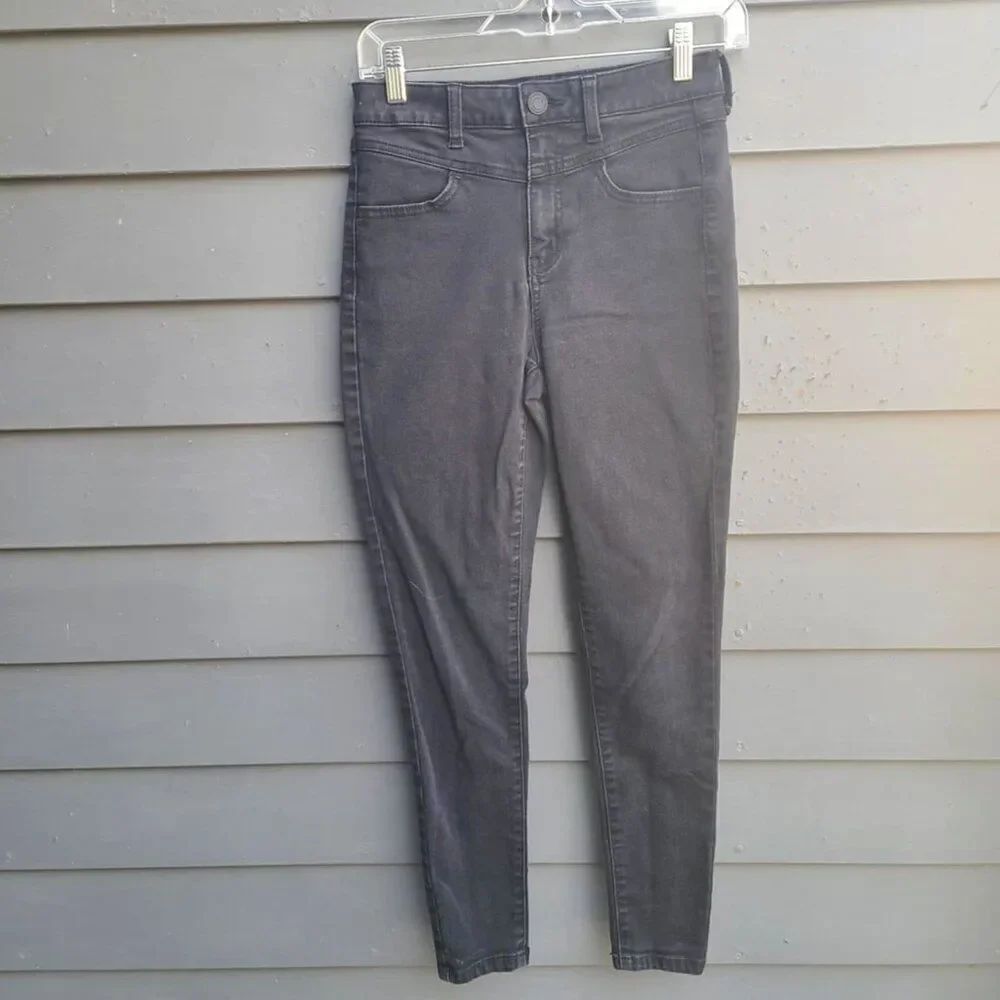 So Black Ankle Jeggings size 7/28